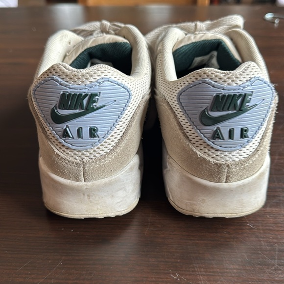 Nike Air Max Size 10 - Picture 2 of 5